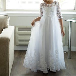 Gorgeous flower girl dress size 8